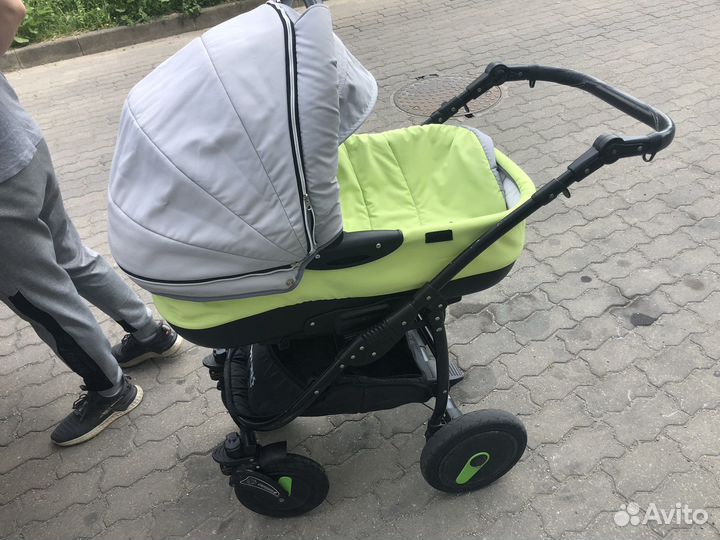 Коляска 3 в 1