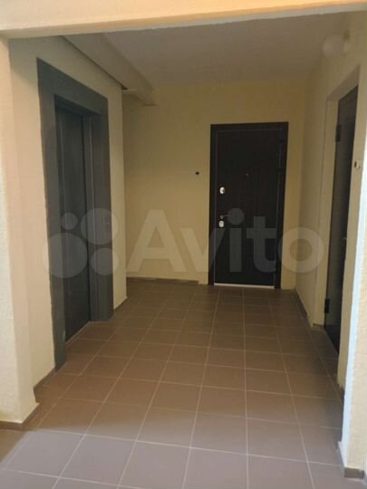 3-к. квартира, 80 м², 4/10 эт.