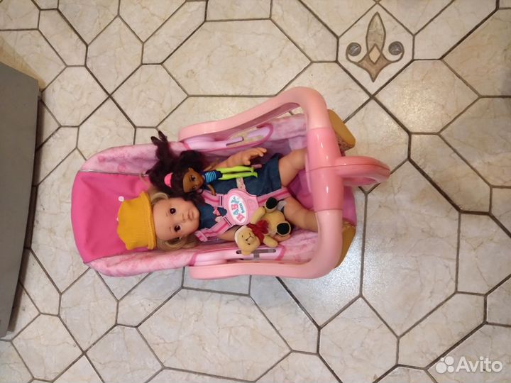 Переноска-автокресло для куклы Baby born