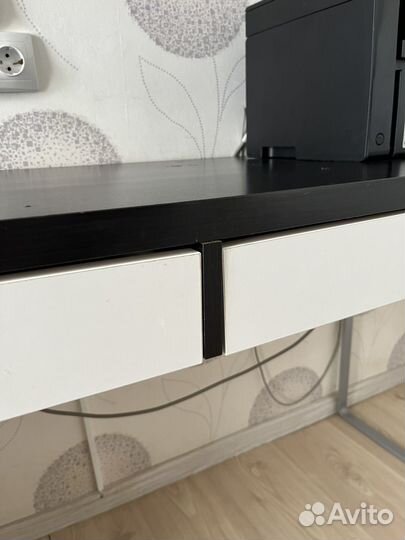 Письменный стол IKEA