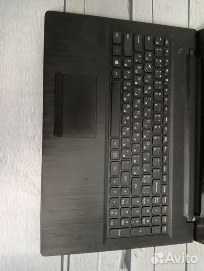 Офисный ноутбук на SSD