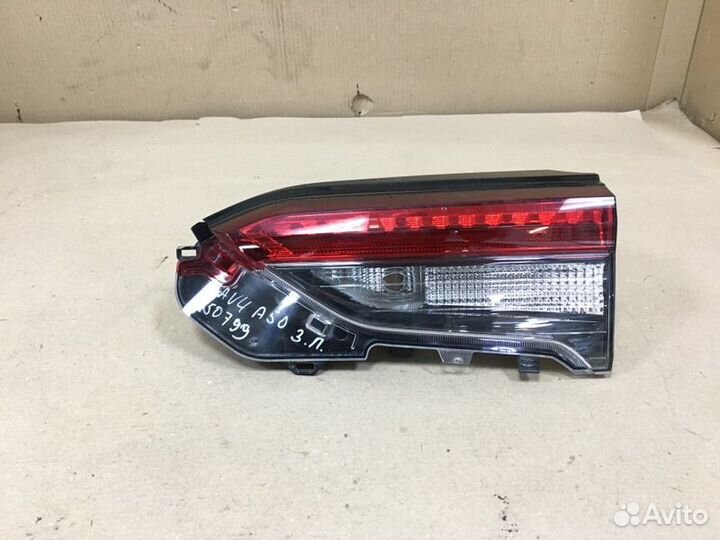 Фонарь задний правый Toyota Rav4 50