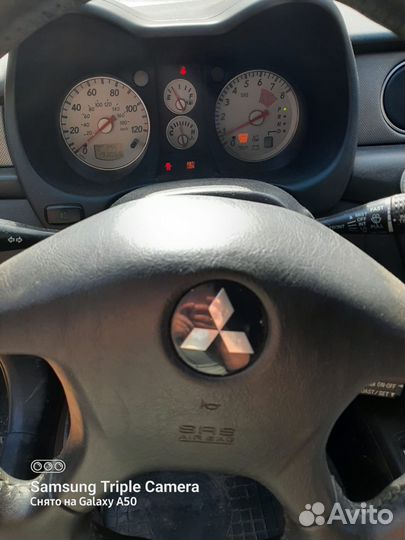 Mitsubishi Outlander 2.4 AT, 2003, 193 069 км