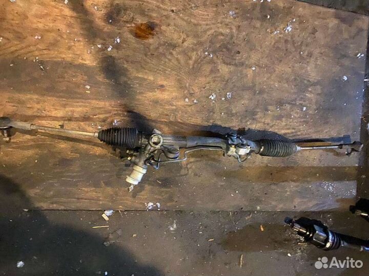 Рулевая рейка в сборе Mitsubishi Grandis NA4W