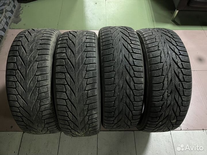 Nokian Tyres Hakkapeliitta R2 SUV 265/60 R18