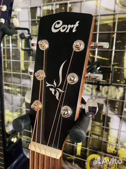 Акустическая гитара Cort