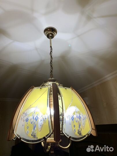 Люстра потолочная бу