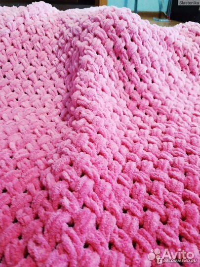 Уютный плед ручной работы