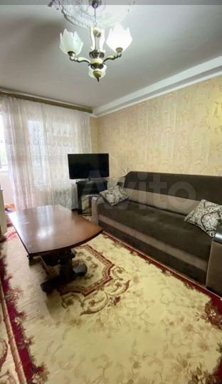 2-к. квартира, 60 м², 1/5 эт.