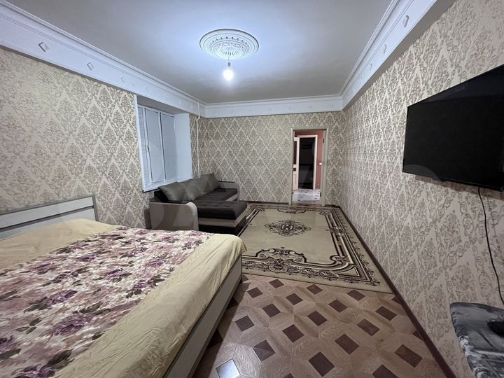 1-к. квартира, 54 м², 7/12 эт.