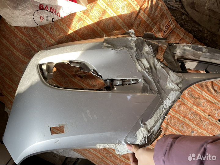 Передний бампер mazda axela bm 2016 битый