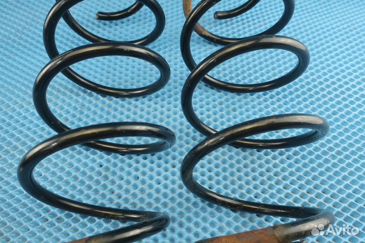 Пружины передние Skoda Fabia 2