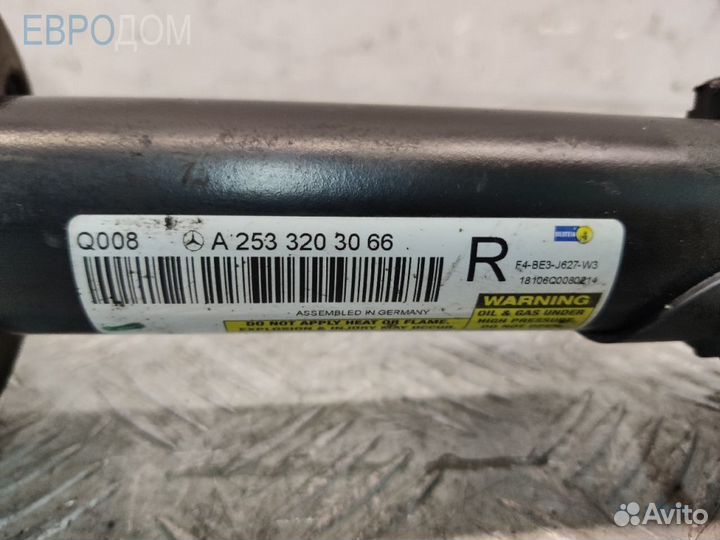 Стойка передняя правая на mercedes W253 s1135792