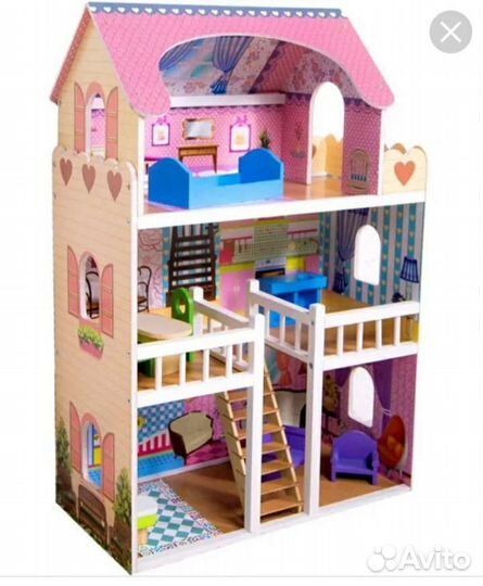 Кукольный домик с мебелью