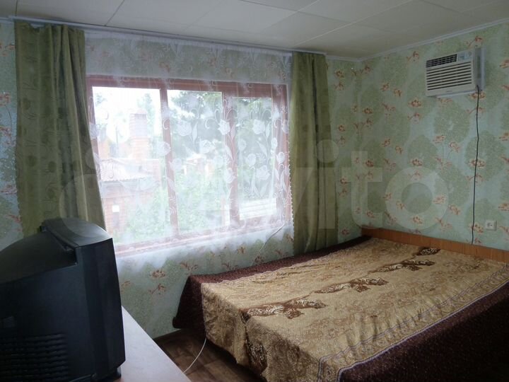 Комната 15 м², 2/2 эт.