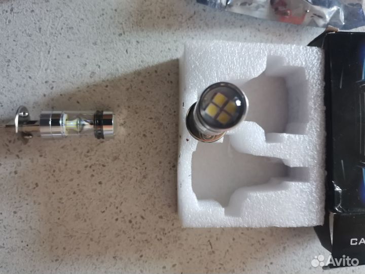 Лампа светодиодная h1