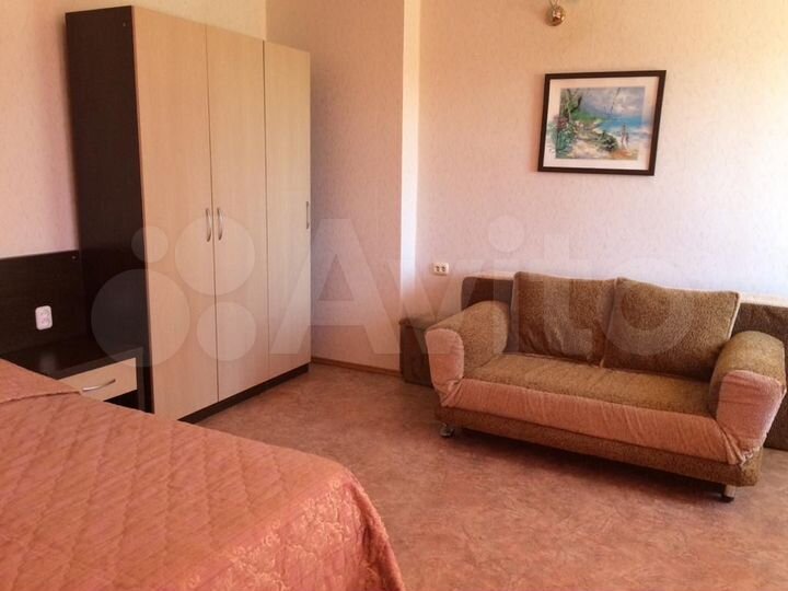 Комната 15 м² в 7-к., 1/2 эт.