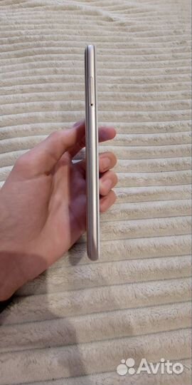 Телефон Huawei