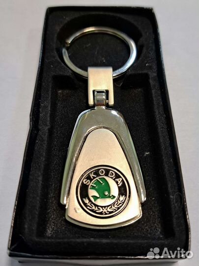 Брелок Skoda