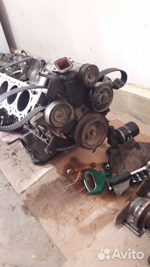 Двигатель на запчасти toyota 4.3 uz