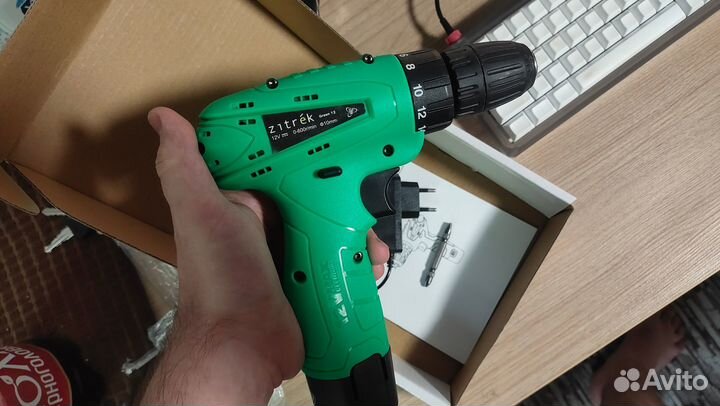 Дрель-шуруповерт Zitrek Green 12