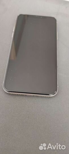 Телефон iPhone 10