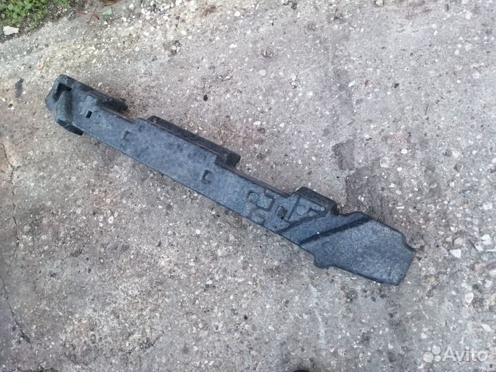 Наполнитель переднего бампера Hyundai Solaris 2