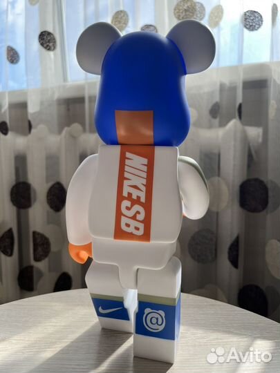 Bearbrick 28 см