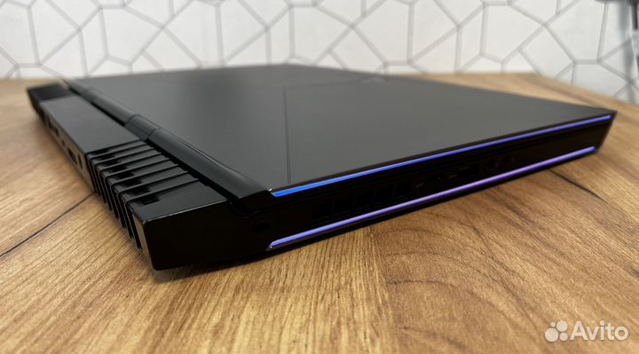 Мощь Alienware i7-8750H/ GTX 1070 8GB/ 32OZU/ SSD