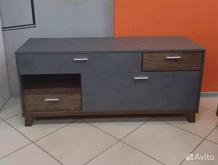 Тумба тв Монтана