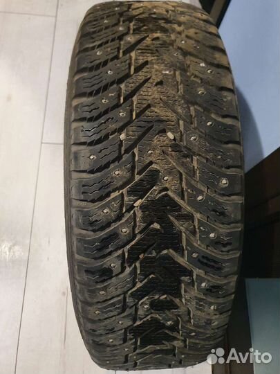 Nokian Tyres Hakkapeliitta 8 SUV 215/65 R17