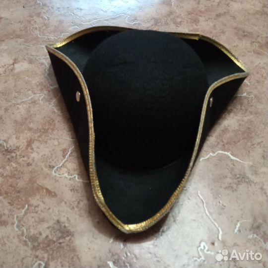 Карнавальные атрибуты