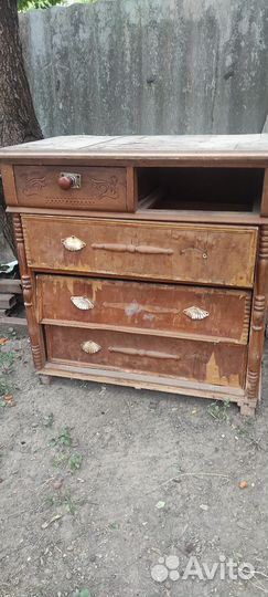 Комод дубовый, антиквариат,под реставрацию