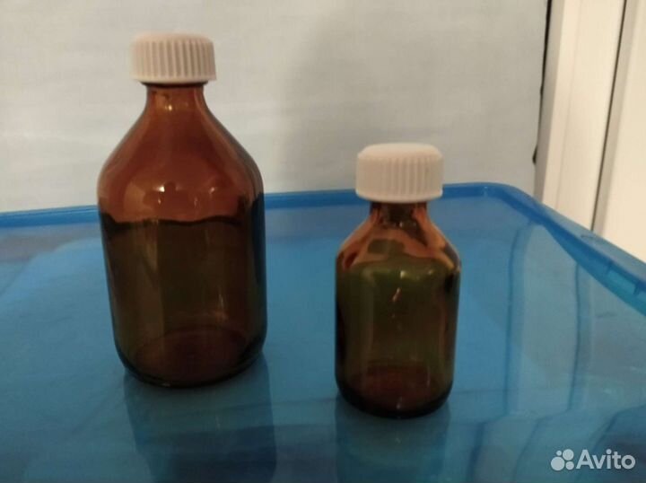 Лабораторная химическая посуда для опытов