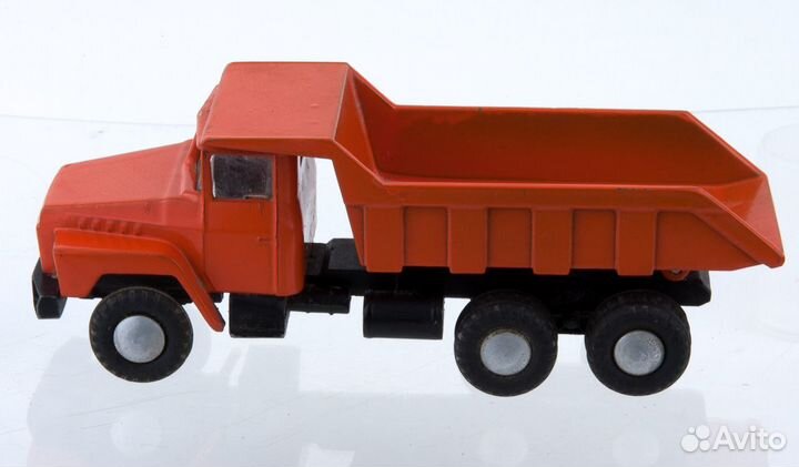 Модель грузовик самосвал Краз 251 СССР 1:50 KrAZ