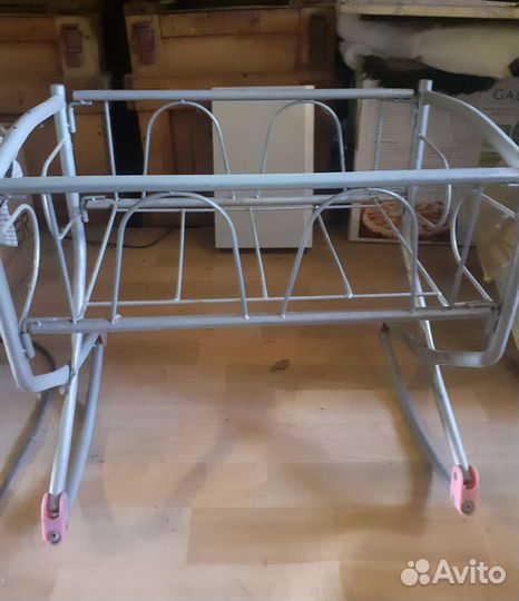 Кроватка игрушечная