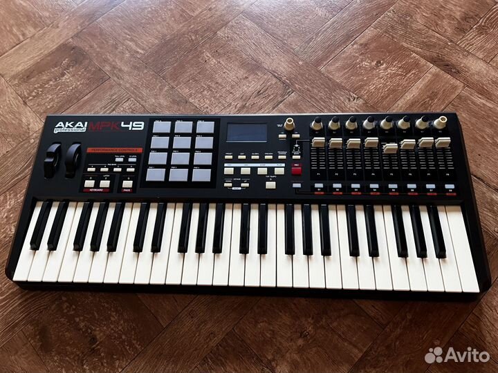 Akai PRO MPK49 USB - миди (midi) клавиатура