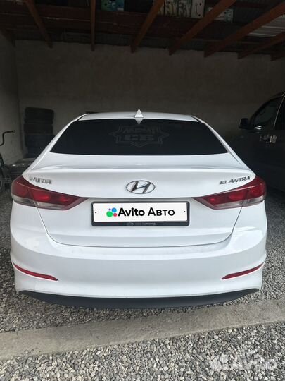 Hyundai Elantra 1.6 AT, 2018, 223 000 км