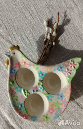 Пасхальная подставка для яиц