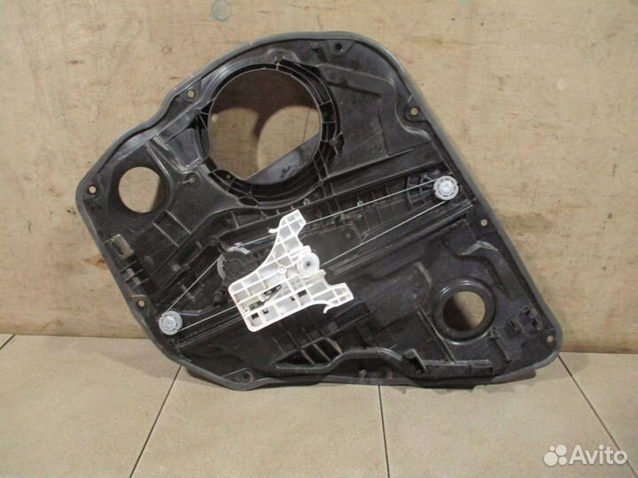 Стеклоподъемник задний левый Kia Ceed 3 (CD)