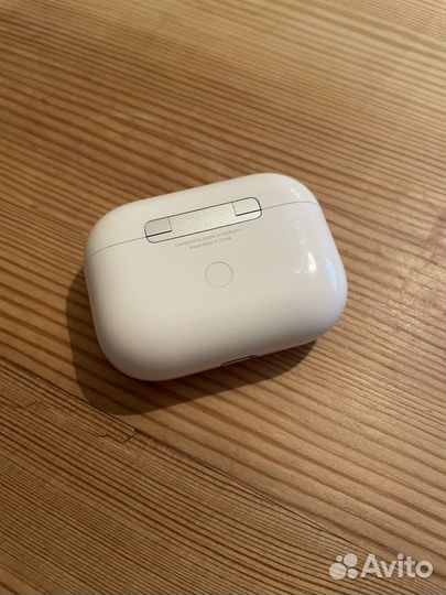 Зарядный кейс для airpods pro