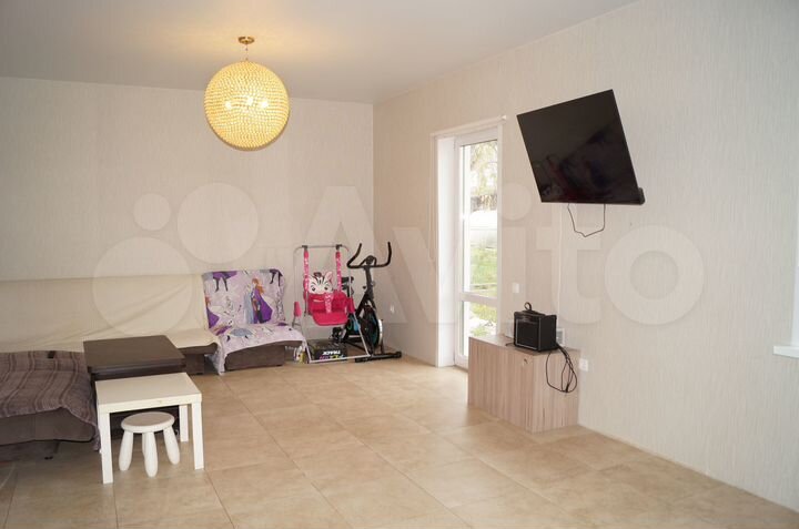 Дом 137,5 м² на участке 6,3 сот.