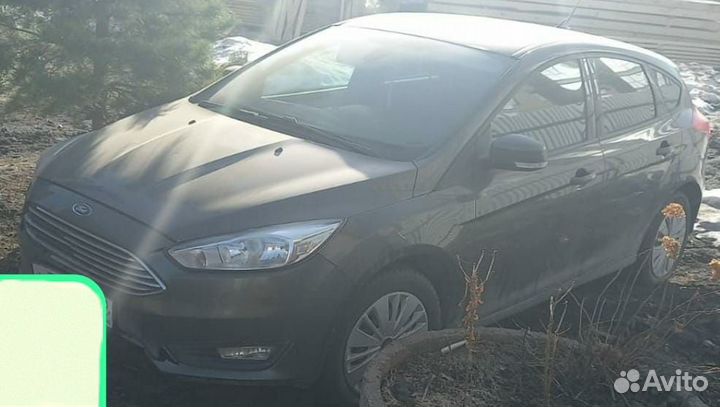 Ford Focus 1.0 AT, 2018, битый, 90 000 км