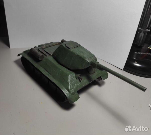Миниатюрный танк