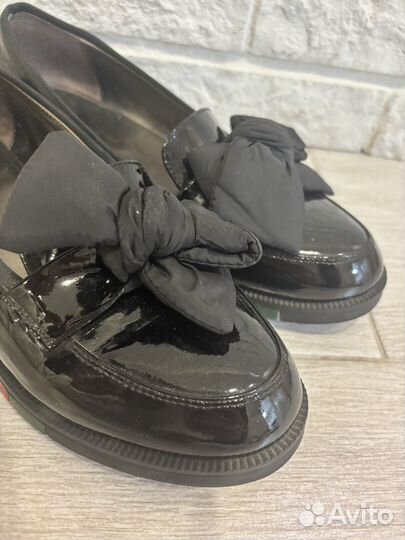 Лоферы женские лаковые натуральная кожа