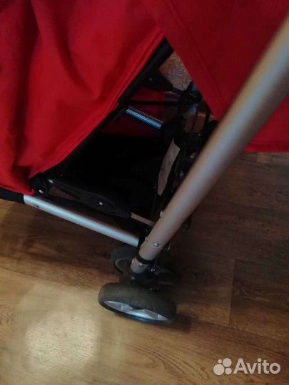 Прогулочная коляска трость бу