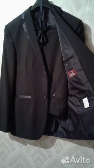 Мужской костюм