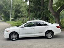 Toyota Camry 2.4 AT, 2011, 236 000 км, с пробегом, цена 870 000 руб.