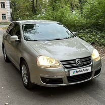 Volkswagen Jetta 1.6 MT, 2007, 240 000 км, с пробегом, цена 555 555 руб.