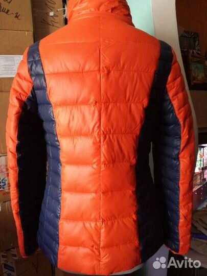 Новые куртки 44-46р